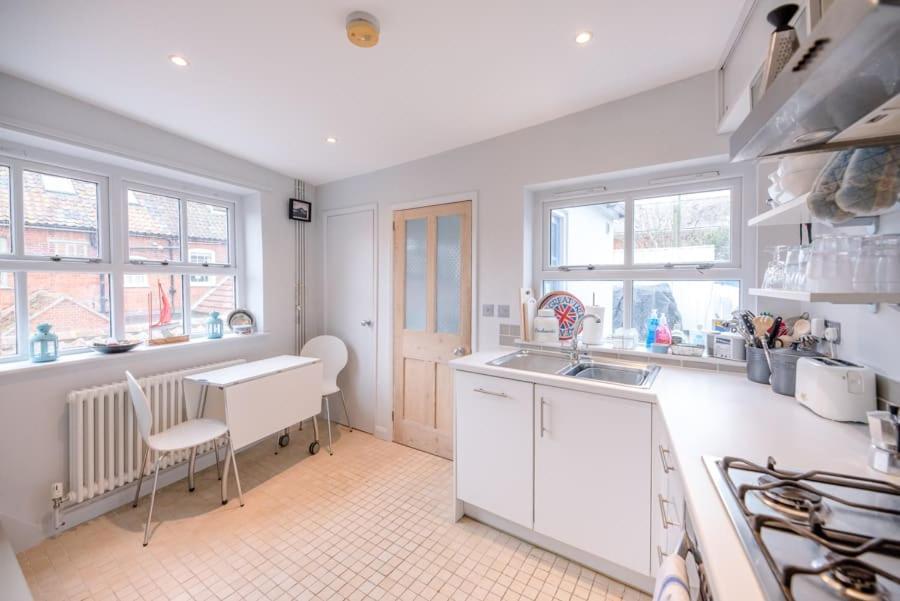 6 West Lane In Aldeburgh - Beautiful Cottage Near High Street Exteriér fotografie